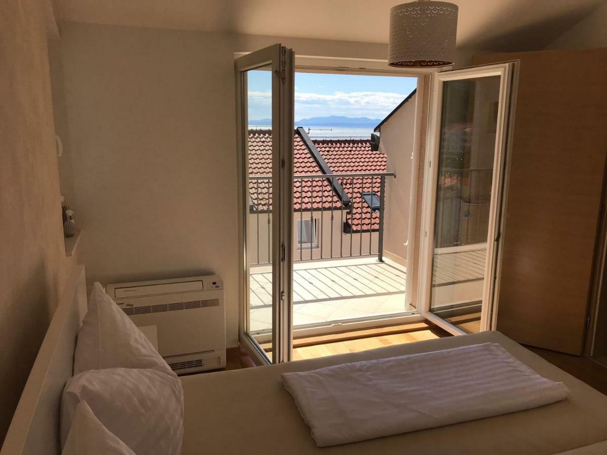 Sima Appartement Baška Voda Buitenkant foto
