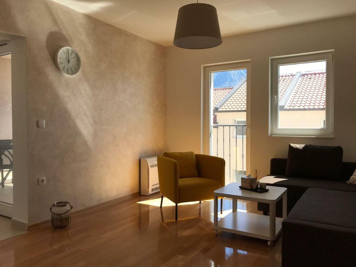 Sima Appartement Baška Voda Buitenkant foto
